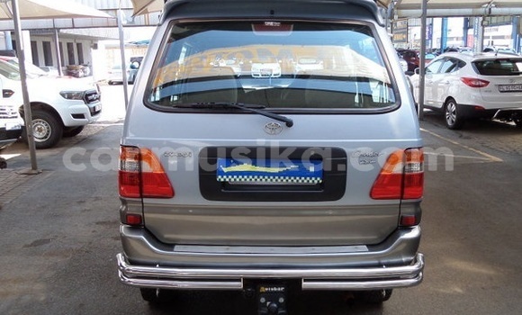 Buy Used Toyota Comfort Blue Car in Beitbridge in Matabeleland South Buy Used Toyota Comfort Blue Car in Beitbridge in Matabeleland South