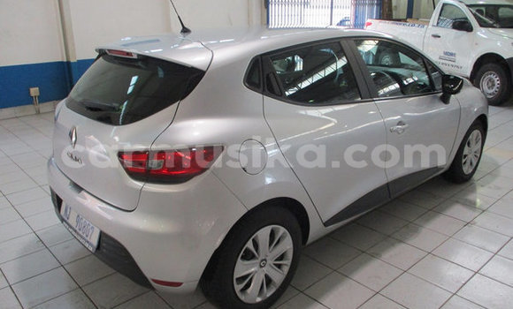 Acheter Occasion Voiture Renault Clio Gris à Beitbridge, Matabeleland South Acheter Occasion Voiture Renault Clio Gris à Beitbridge, Matabeleland South