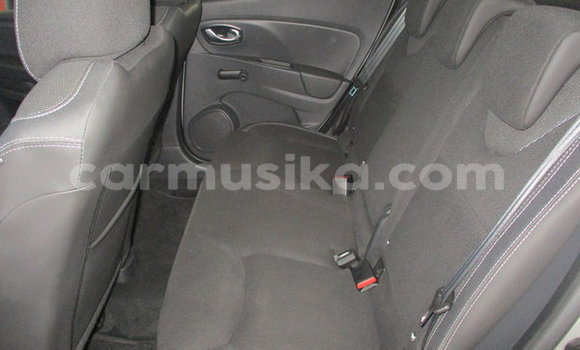 Acheter Occasion Voiture Renault Clio Gris à Beitbridge, Matabeleland South Acheter Occasion Voiture Renault Clio Gris à Beitbridge, Matabeleland South