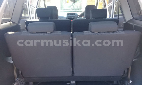 Tenga Tsaru Toyota Avanza Chena Mota in Beitbridge in Matabeleland South Tenga Tsaru Toyota Avanza Chena Mota in Beitbridge in Matabeleland South