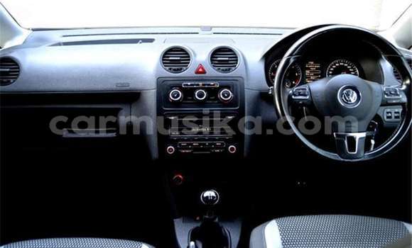 Tenga Tsaru Volkswagen Caddy Sirivha Mota in Beitbridge in Matabeleland South Tenga Tsaru Volkswagen Caddy Sirivha Mota in Beitbridge in Matabeleland South