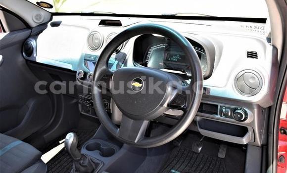 Acheter Occasion Voiture Chevrolet Van Rouge à Beitbridge, Matabeleland South Acheter Occasion Voiture Chevrolet Van Rouge à Beitbridge, Matabeleland South