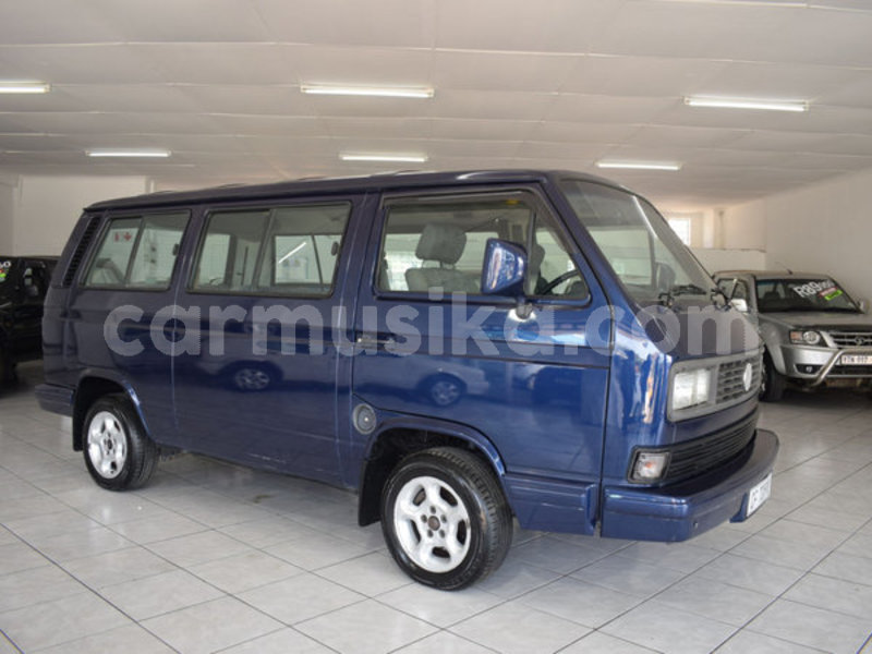 Big with watermark volkswagen caravelle matabeleland south beitbridge 11195