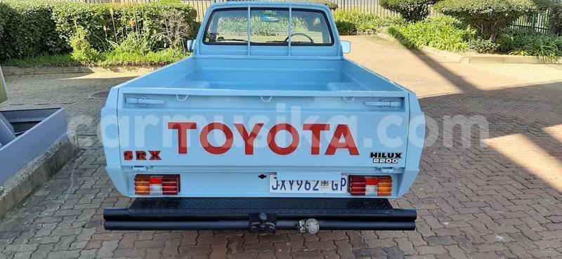 Big with watermark toyota hilux matabeleland south beitbridge 11199