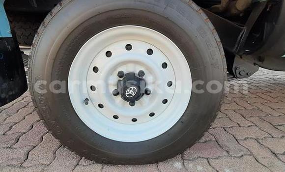 Nunua Ilio tumika Toyota Hilux Bluu Gari ndani ya Beitbridge nchini Matabeleland Kusini Nunua Ilio tumika Toyota Hilux Bluu Gari ndani ya Beitbridge nchini Matabeleland Kusini