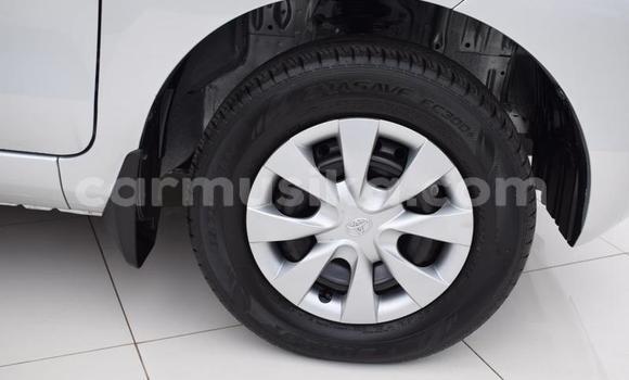 Acheter Occasion Voiture Toyota Avanza Gris à Beitbridge, Matabeleland South Acheter Occasion Voiture Toyota Avanza Gris à Beitbridge, Matabeleland South