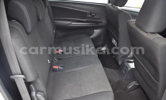 Acheter Occasion Voiture Toyota Avanza Gris à Beitbridge, Matabeleland South Acheter Occasion Voiture Toyota Avanza Gris à Beitbridge, Matabeleland South