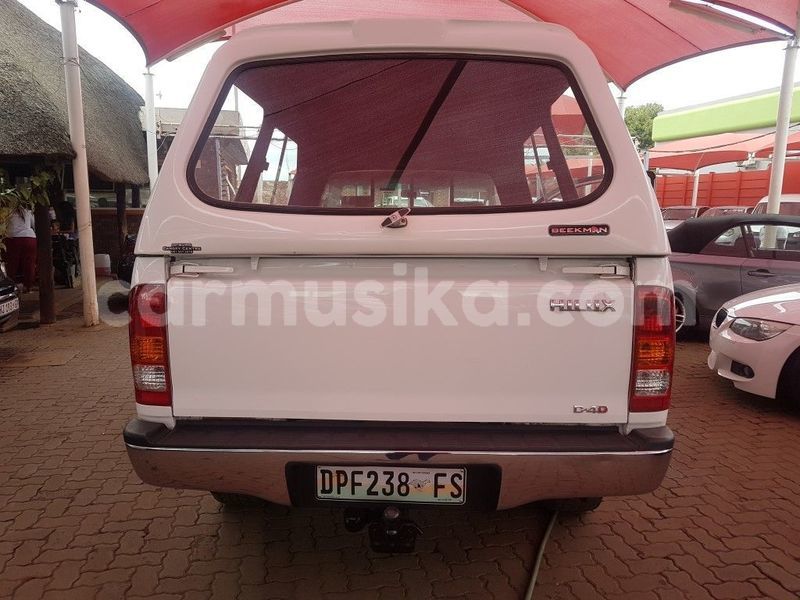 Big with watermark toyota hilux matabeleland south beitbridge 11206