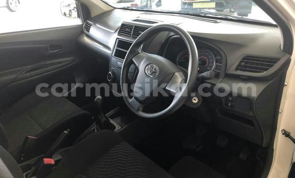 Tenga Tsaru Toyota Avanza Chena Mota in Beitbridge in Matabeleland South Tenga Tsaru Toyota Avanza Chena Mota in Beitbridge in Matabeleland South