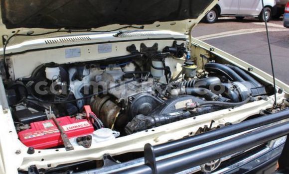 Buy Used Toyota Hilux Other Car in Beitbridge in Matabeleland South Buy Used Toyota Hilux Other Car in Beitbridge in Matabeleland South