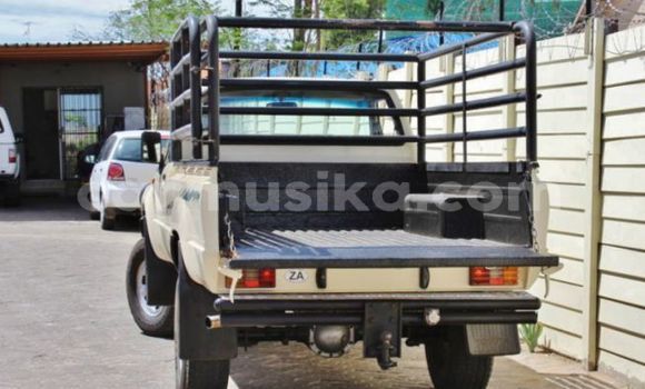 Buy Used Toyota Hilux Other Car in Beitbridge in Matabeleland South Buy Used Toyota Hilux Other Car in Beitbridge in Matabeleland South