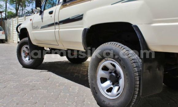 Buy Used Toyota Hilux Other Car in Beitbridge in Matabeleland South Buy Used Toyota Hilux Other Car in Beitbridge in Matabeleland South