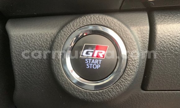 Buy Used Toyota Hilux Green Car in Beitbridge in Matabeleland South Buy Used Toyota Hilux Green Car in Beitbridge in Matabeleland South