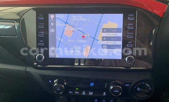 Buy Used Toyota Hilux Green Car in Beitbridge in Matabeleland South Buy Used Toyota Hilux Green Car in Beitbridge in Matabeleland South