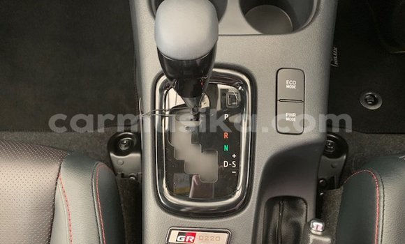 Buy Used Toyota Hilux Green Car in Beitbridge in Matabeleland South Buy Used Toyota Hilux Green Car in Beitbridge in Matabeleland South