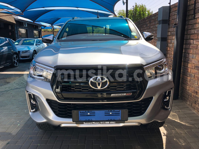 Big with watermark toyota hilux matabeleland south beitbridge 11214