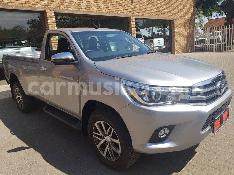 Big with watermark toyota hilux matabeleland south beitbridge 11218