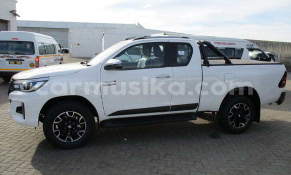 Acheter Occasion Voiture Toyota Hilux Autre à Beitbridge, Matabeleland South Acheter Occasion Voiture Toyota Hilux Autre à Beitbridge, Matabeleland South