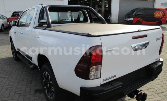 Acheter Occasion Voiture Toyota Hilux Autre à Beitbridge, Matabeleland South Acheter Occasion Voiture Toyota Hilux Autre à Beitbridge, Matabeleland South
