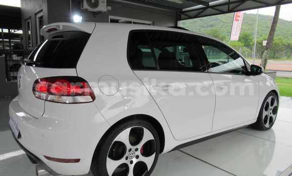 Buy Used Volkswagen Golf GTI White Car in Beitbridge in Matabeleland South Buy Used Volkswagen Golf GTI White Car in Beitbridge in Matabeleland South