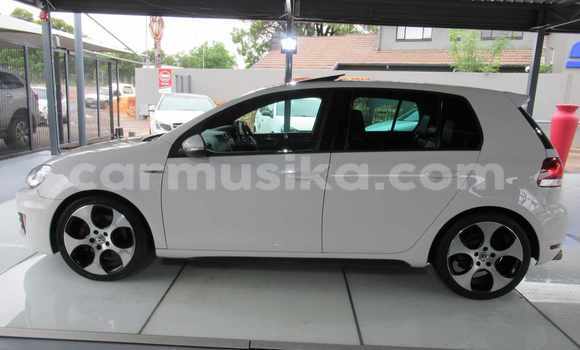 Buy Used Volkswagen Golf GTI White Car in Beitbridge in Matabeleland South Buy Used Volkswagen Golf GTI White Car in Beitbridge in Matabeleland South