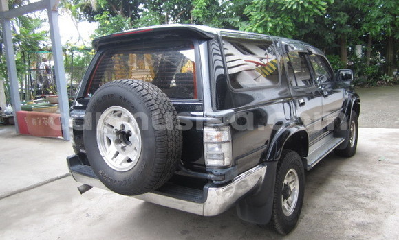Acheter Occasion Voiture Toyota Hilux Surf Autre à Beitbridge, Matabeleland South Acheter Occasion Voiture Toyota Hilux Surf Autre à Beitbridge, Matabeleland South