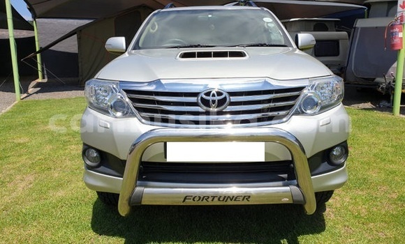 Acheter Occasion Voiture Toyota Fortuner Autre à Beitbridge, Matabeleland South Acheter Occasion Voiture Toyota Fortuner Autre à Beitbridge, Matabeleland South