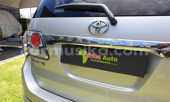 Acheter Occasion Voiture Toyota Fortuner Autre à Beitbridge, Matabeleland South Acheter Occasion Voiture Toyota Fortuner Autre à Beitbridge, Matabeleland South