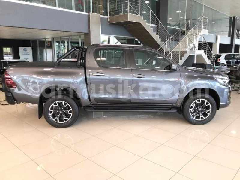 Big with watermark toyota hilux matabeleland south beitbridge 11227