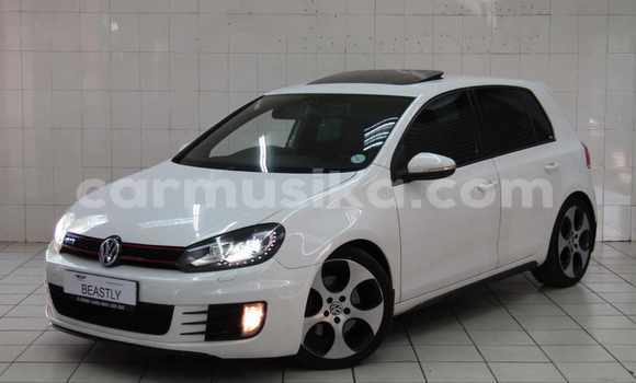 Buy Used Volkswagen Golf GTI White Car in Beitbridge in Matabeleland South Buy Used Volkswagen Golf GTI White Car in Beitbridge in Matabeleland South