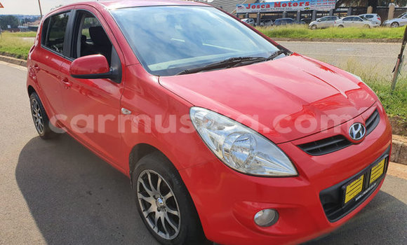 Acheter Occasion Voiture Hyundai i20 Rouge à Beitbridge, Matabeleland South Acheter Occasion Voiture Hyundai i20 Rouge à Beitbridge, Matabeleland South