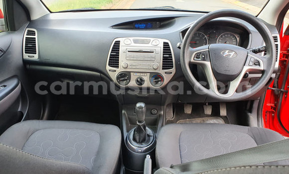 Acheter Occasion Voiture Hyundai i20 Rouge à Beitbridge, Matabeleland South Acheter Occasion Voiture Hyundai i20 Rouge à Beitbridge, Matabeleland South