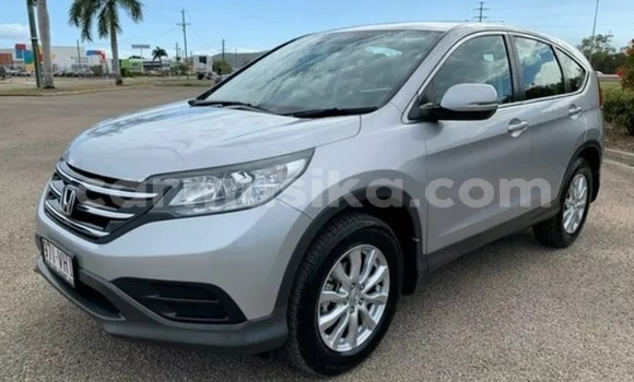 Nunua Ilio tumika Honda CR–V Fedha Gari ndani ya Victoria Falls nchini Matabeleland Kaskazini Nunua Ilio tumika Honda CR–V Fedha Gari ndani ya Victoria Falls nchini Matabeleland Kaskazini