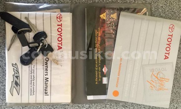 Acheter Occasion Voiture Toyota Corolla Gris à Beitbridge, Matabeleland South Acheter Occasion Voiture Toyota Corolla Gris à Beitbridge, Matabeleland South