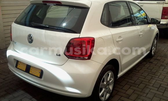 Tenga Tsaru Volkswagen Polo Chena Mota in Beitbridge in Matabeleland South Tenga Tsaru Volkswagen Polo Chena Mota in Beitbridge in Matabeleland South