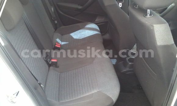 Tenga Tsaru Volkswagen Polo Chena Mota in Beitbridge in Matabeleland South Tenga Tsaru Volkswagen Polo Chena Mota in Beitbridge in Matabeleland South