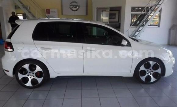 Tenga Tsaru Volkswagen Golf Chena Mota in Beitbridge in Matabeleland South Tenga Tsaru Volkswagen Golf Chena Mota in Beitbridge in Matabeleland South