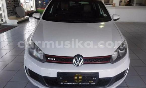 Tenga Tsaru Volkswagen Golf Chena Mota in Beitbridge in Matabeleland South Tenga Tsaru Volkswagen Golf Chena Mota in Beitbridge in Matabeleland South