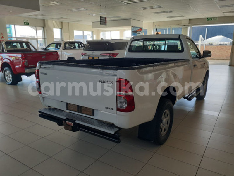 Big with watermark toyota hilux matabeleland south beitbridge 11253