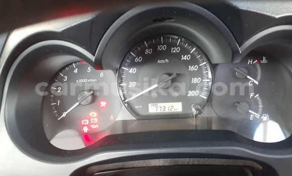 Acheter Occasion Voiture Toyota Hilux Blanc à Beitbridge, Matabeleland South Acheter Occasion Voiture Toyota Hilux Blanc à Beitbridge, Matabeleland South