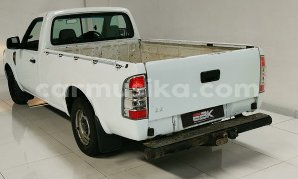 Acheter Occasion Voiture Ford Ranger Blanc à Beitbridge, Matabeleland South Acheter Occasion Voiture Ford Ranger Blanc à Beitbridge, Matabeleland South