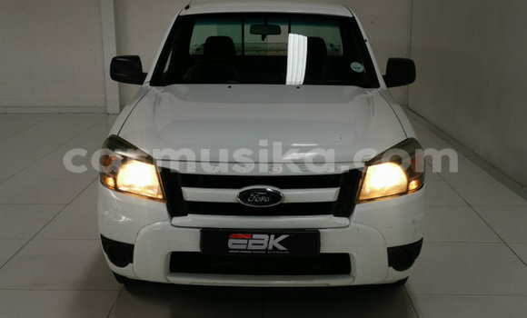 Acheter Occasion Voiture Ford Ranger Blanc à Beitbridge, Matabeleland South Acheter Occasion Voiture Ford Ranger Blanc à Beitbridge, Matabeleland South