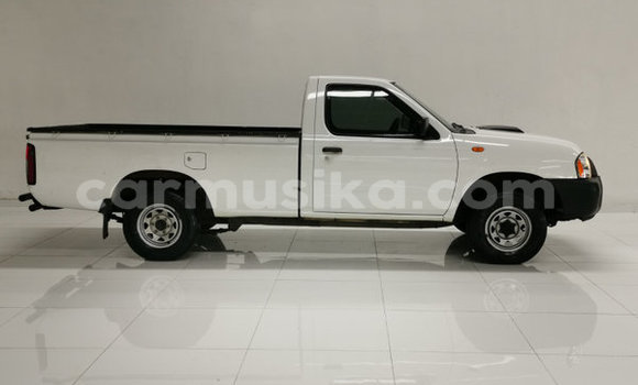 Tenga Tsaru Nissan Hardbody Chena Mota in Beitbridge in Matabeleland South Tenga Tsaru Nissan Hardbody Chena Mota in Beitbridge in Matabeleland South