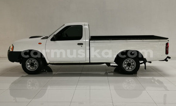 Tenga Tsaru Nissan Hardbody Chena Mota in Beitbridge in Matabeleland South Tenga Tsaru Nissan Hardbody Chena Mota in Beitbridge in Matabeleland South