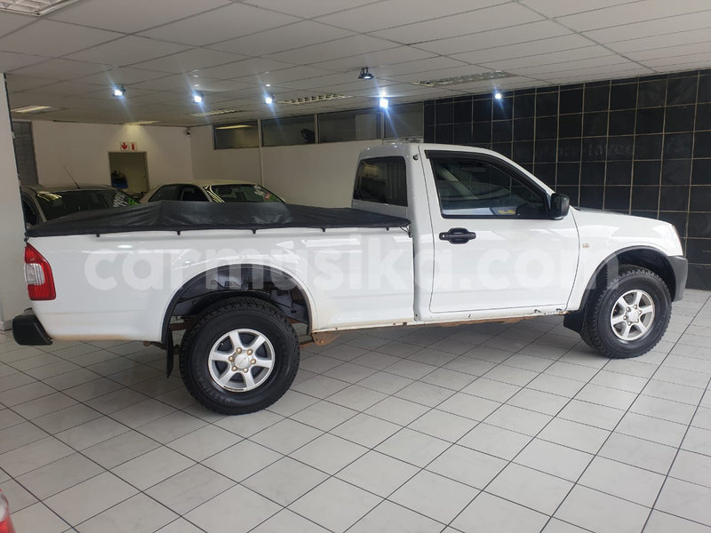 Big with watermark isuzu kb matabeleland south beitbridge 11259