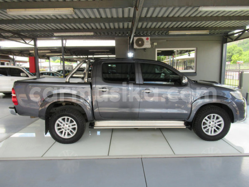 Big with watermark toyota hilux matabeleland south beitbridge 11263