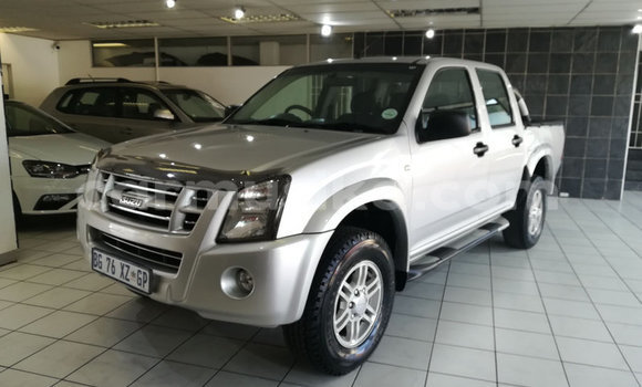 Tenga Tsaru Isuzu KB Sirivha Mota in Beitbridge in Matabeleland South Tenga Tsaru Isuzu KB Sirivha Mota in Beitbridge in Matabeleland South