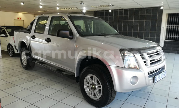 Tenga Tsaru Isuzu KB Sirivha Mota in Beitbridge in Matabeleland South Tenga Tsaru Isuzu KB Sirivha Mota in Beitbridge in Matabeleland South