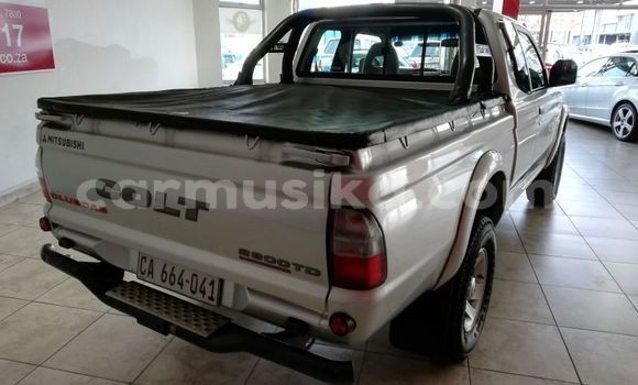 Buy Used Mitsubishi Colt Other Car in Beitbridge in Matabeleland South Buy Used Mitsubishi Colt Other Car in Beitbridge in Matabeleland South