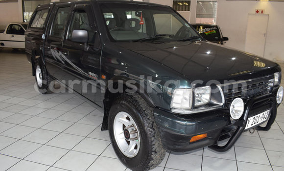 Acheter Occasion Voiture Isuzu KB Vert à Beitbridge, Matabeleland South Acheter Occasion Voiture Isuzu KB Vert à Beitbridge, Matabeleland South